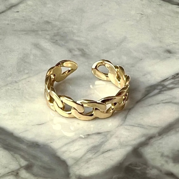 Brand new in box adjustable gold plated ring - Picture 3 of 9